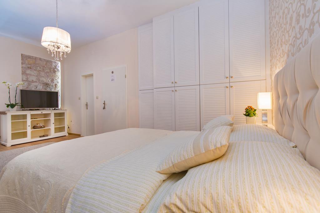 Apartments & Rooms Perla Дубровник Екстериор снимка